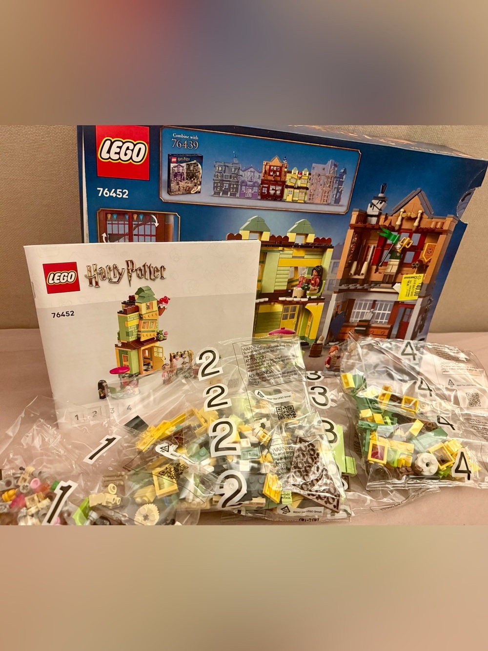 Lego Harry Potter Ice Cream Parlour ONLY 76452